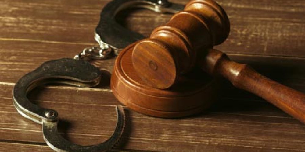Uma quantidade moderada de drogas não justifica a prisão - Dr. Guilherme Perlin